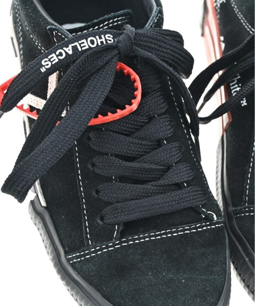 OFF-WHITE รองเท้าผ้าใบ