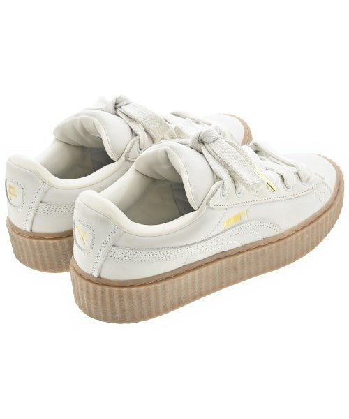 PUMA by Rihanna รองเท้าผ้าใบ