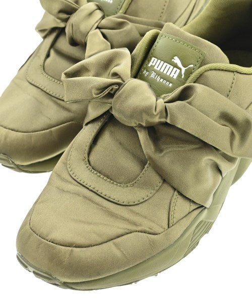 PUMA by Rihanna รองเท้าผ้าใบ