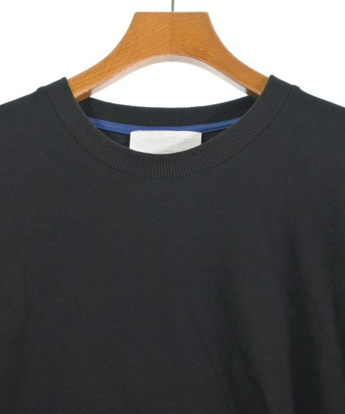 KOCHE เสื้อยืด/เสื้อท็อปส์