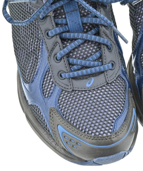 Kiko Kostadinov รองเท้าผ้าใบ