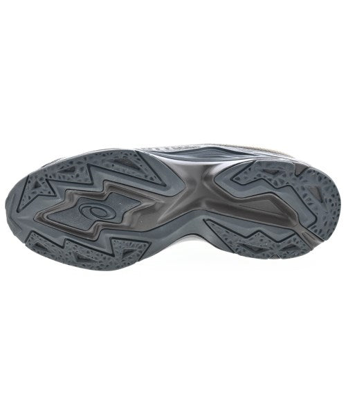 Kiko Kostadinov รองเท้าผ้าใบ