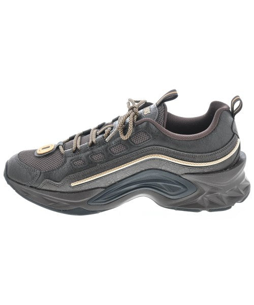 Kiko Kostadinov รองเท้าผ้าใบ