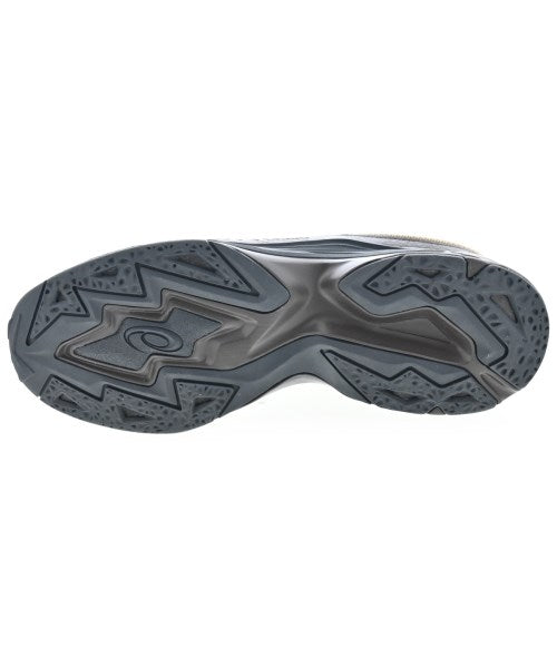 Kiko Kostadinov รองเท้าผ้าใบ