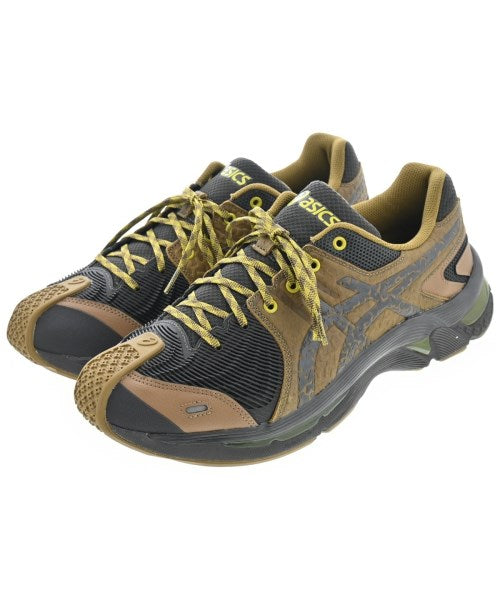 Kiko Kostadinov รองเท้าผ้าใบ