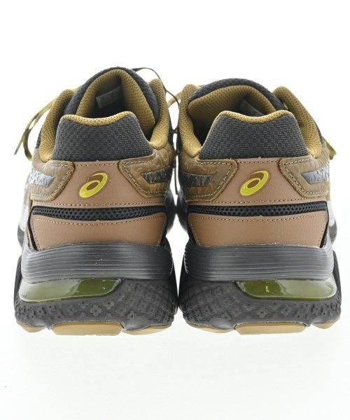 Kiko Kostadinov รองเท้าผ้าใบ