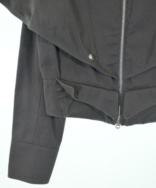 Kiko Kostadinov แจ็คเก็ตเบลาส์ อื่น