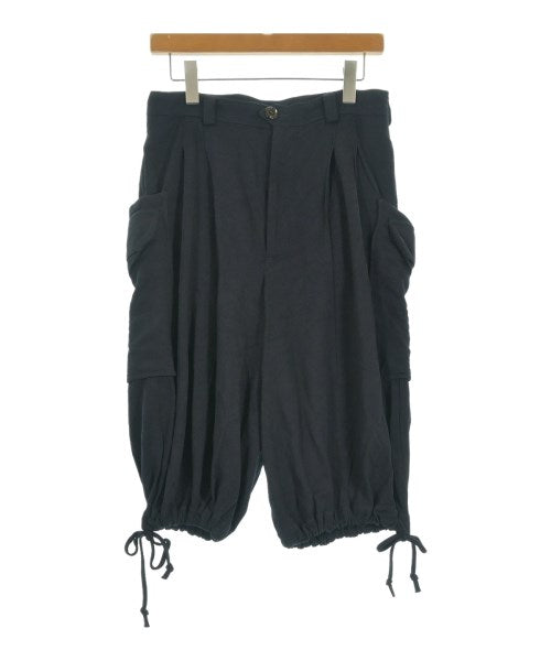 Kiko Kostadinov กางเกงขาสั้น