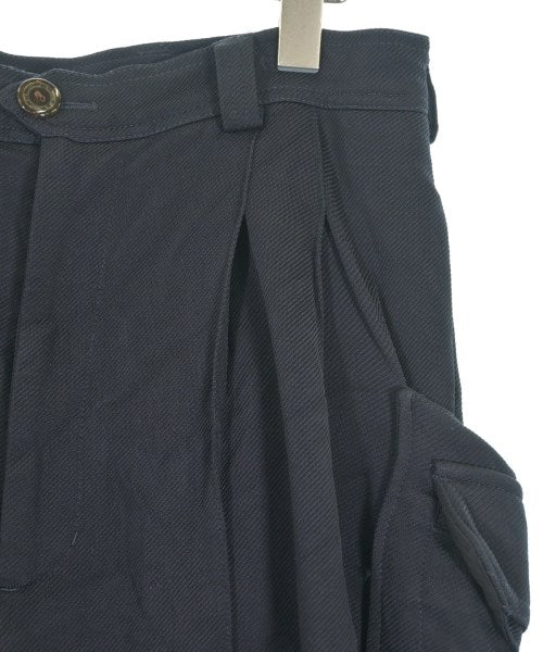 Kiko Kostadinov กางเกงขาสั้น