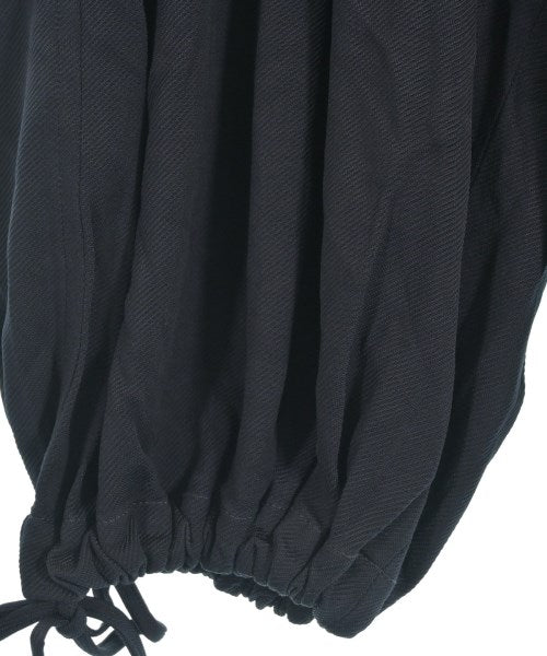 Kiko Kostadinov กางเกงขาสั้น