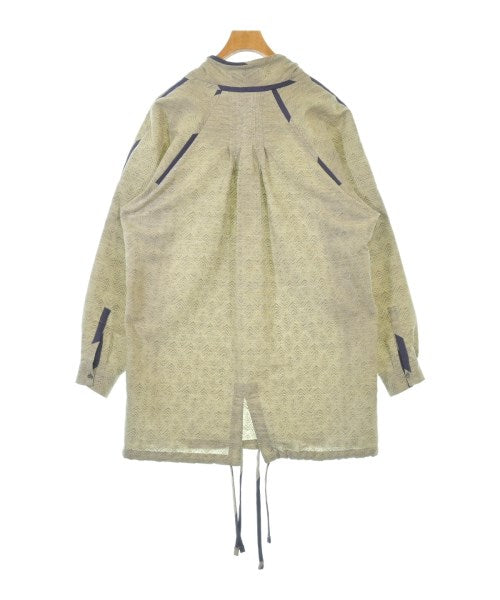 Kiko Kostadinov เสื้อลำลอง