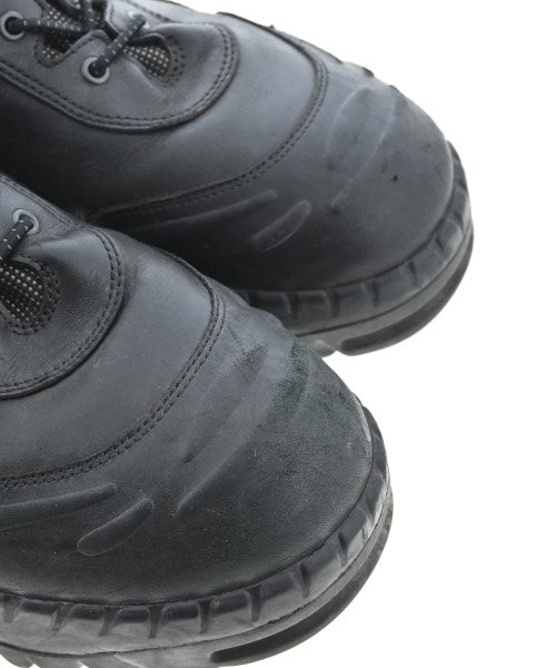 Kiko Kostadinov รองเท้าผ้าใบ