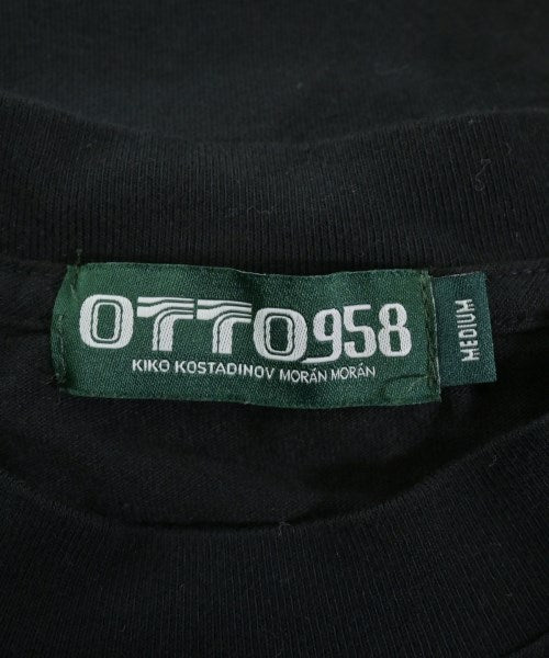 Kiko Kostadinov เสื้อยืด/เสื้อท็อปส์