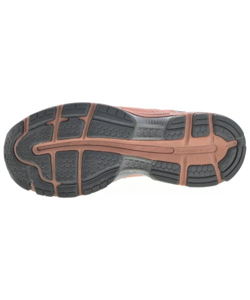 Kiko Kostadinov รองเท้าผ้าใบ