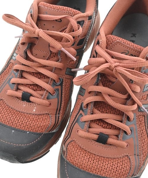 Kiko Kostadinov รองเท้าผ้าใบ