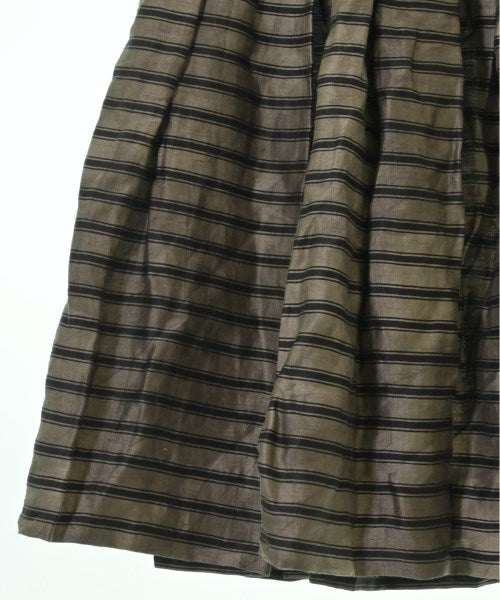 ANGLOMANIA กระโปรงยาวถึงเข่า