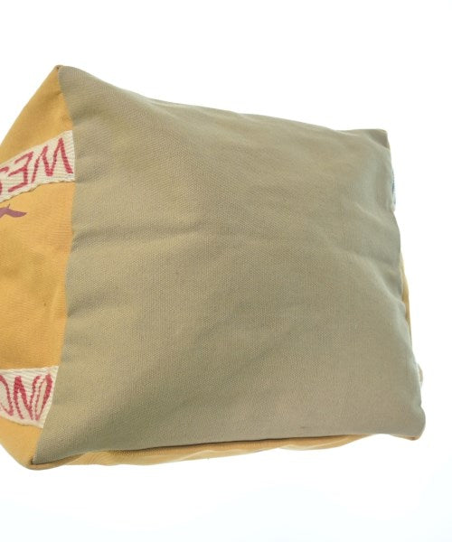 ANGLOMANIA กระเป๋าถือขนาดใหญ่