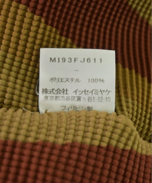 me ISSEY MIYAKE เสื้อลำลอง