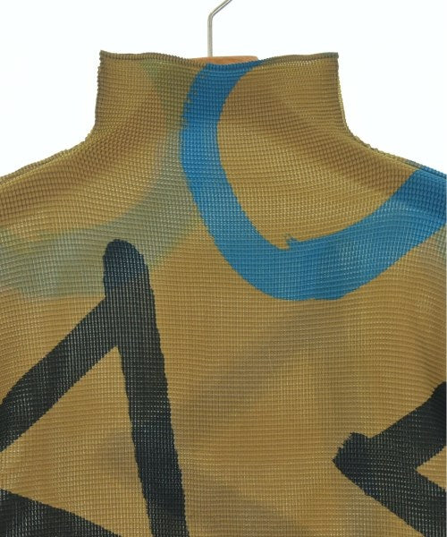 me ISSEY MIYAKE เสื้อลำลอง