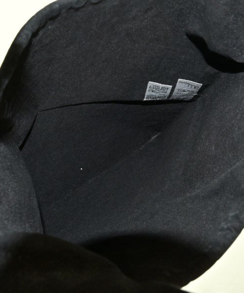 me ISSEY MIYAKE กระเป๋าถือ