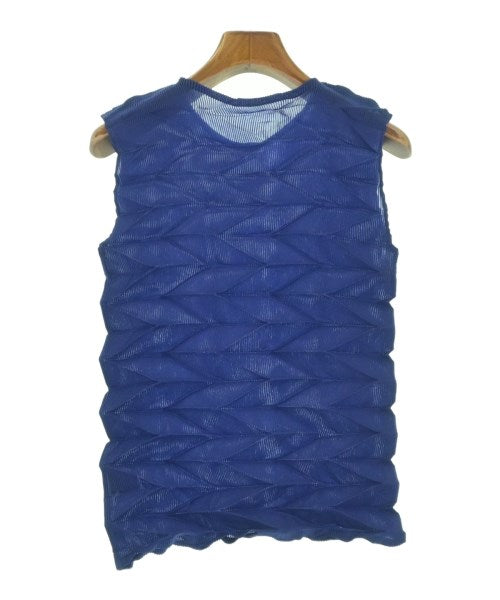 me ISSEY MIYAKE เสื้อลำลอง