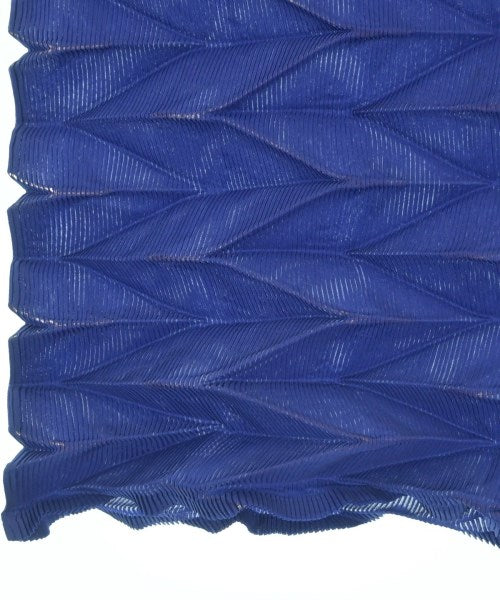me ISSEY MIYAKE เสื้อลำลอง