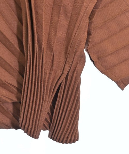 me ISSEY MIYAKE เสื้อลำลอง