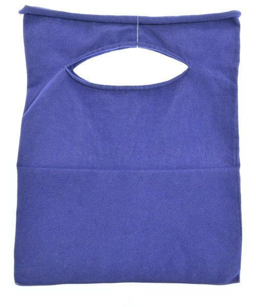 me ISSEY MIYAKE กระเป๋าถือขนาดใหญ่