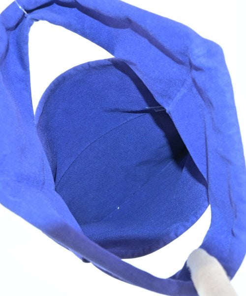me ISSEY MIYAKE กระเป๋าถือขนาดใหญ่