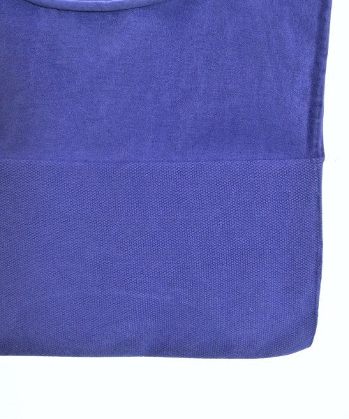 me ISSEY MIYAKE กระเป๋าถือขนาดใหญ่