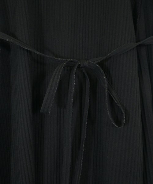 me ISSEY MIYAKE ชุดเดรส