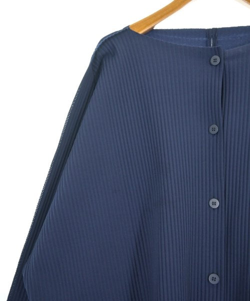 me ISSEY MIYAKE เสื้อลำลอง