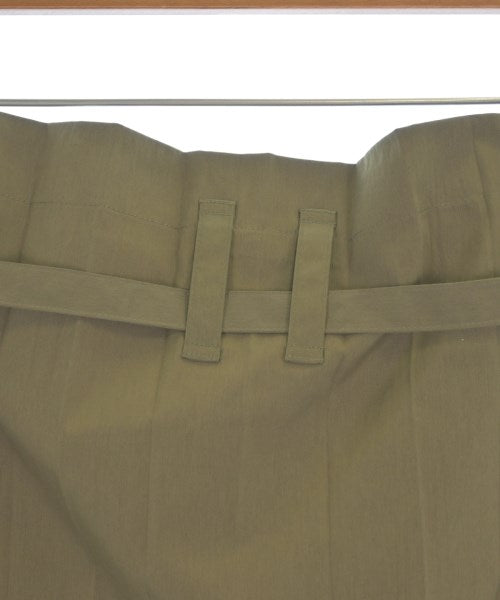 me ISSEY MIYAKE กระโปรงยาวถึงเข่า