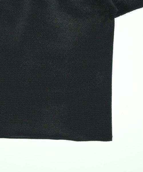 me ISSEY MIYAKE เสื้อลำลอง