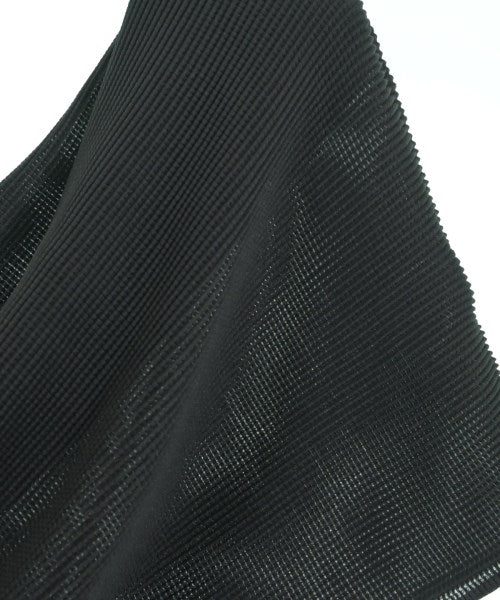 me ISSEY MIYAKE เสื้อสตรี