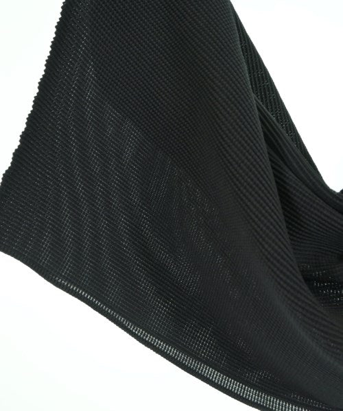 me ISSEY MIYAKE เสื้อสตรี