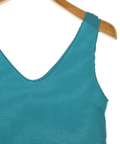 me ISSEY MIYAKE เสื้อกั๊ก