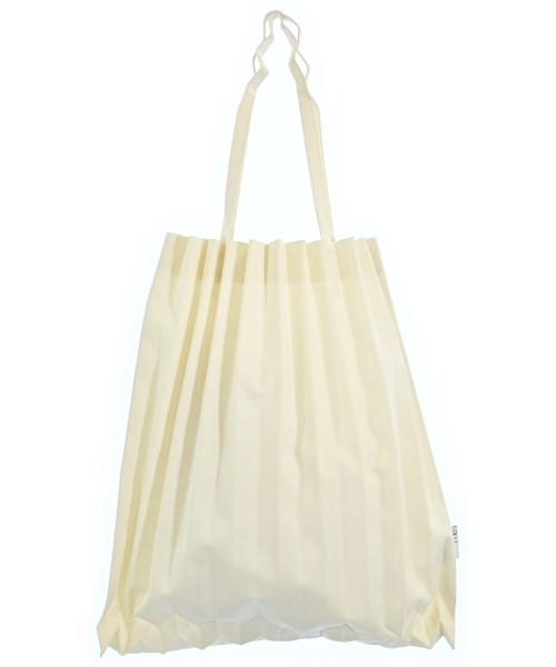 me ISSEY MIYAKE กระเป๋าถือขนาดใหญ่