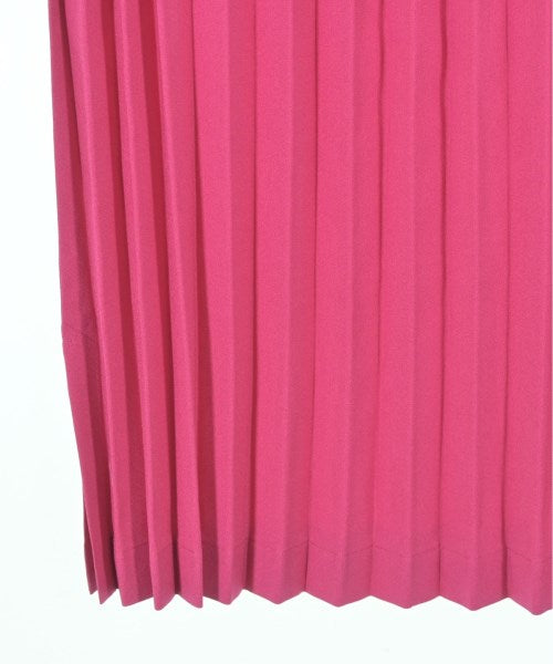 me ISSEY MIYAKE กระโปรงยาวถึงเข่า