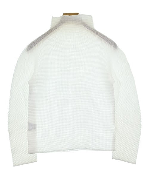 me ISSEY MIYAKE เสื้อลำลอง