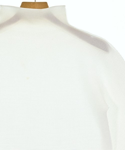 me ISSEY MIYAKE เสื้อลำลอง