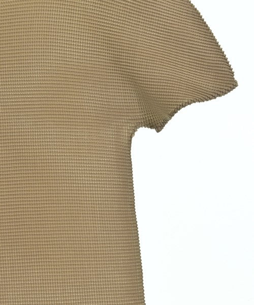me ISSEY MIYAKE เสื้อลำลอง