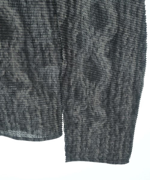 me ISSEY MIYAKE เสื้อยืด/เสื้อท็อปส์