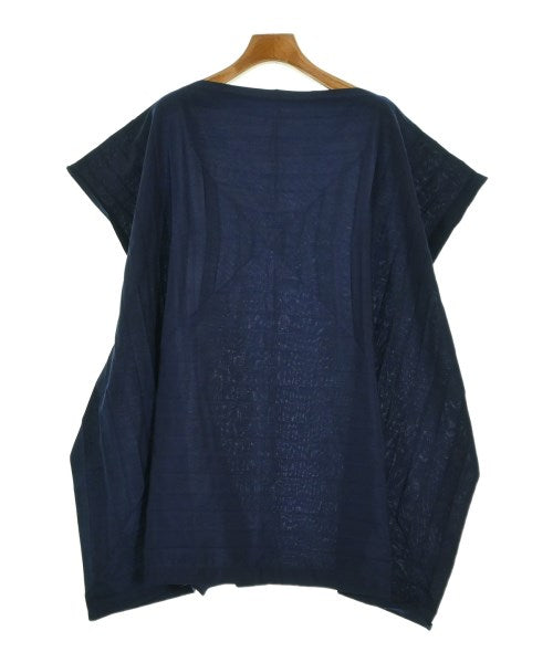 me ISSEY MIYAKE เสื้อลำลอง