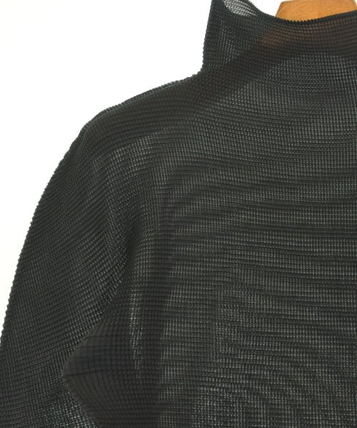 me ISSEY MIYAKE เสื้อสตรี