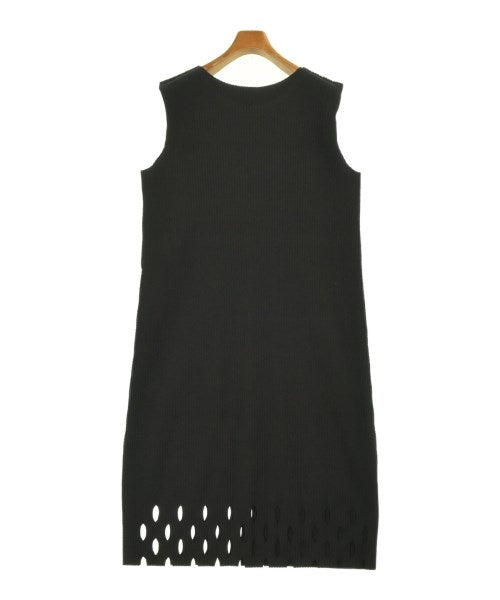 me ISSEY MIYAKE ชุดเดรส