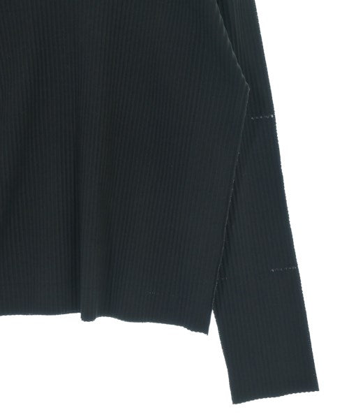 me ISSEY MIYAKE เสื้อลำลอง
