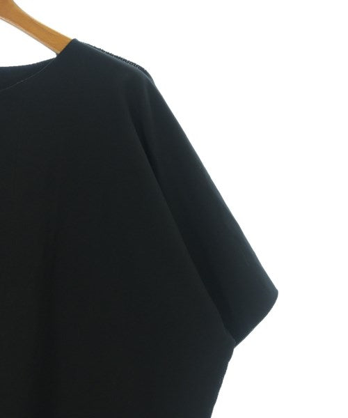 me ISSEY MIYAKE เสื้อยืด/เสื้อท็อปส์