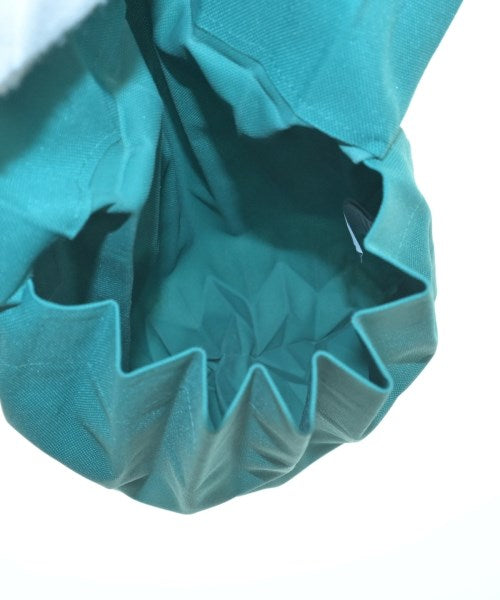 me ISSEY MIYAKE กระเป๋าสะพาย