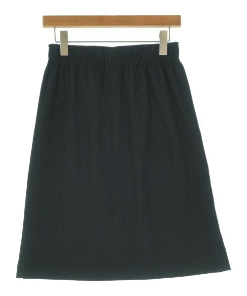 me ISSEY MIYAKE กระโปรงยาวถึงเข่า